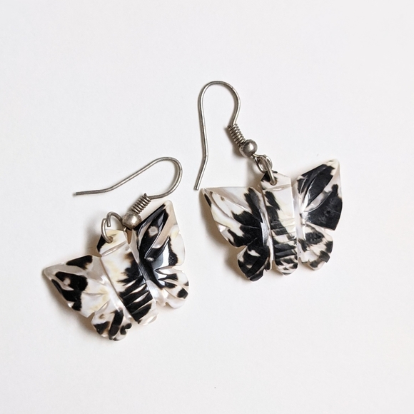 Vintage Black and White Butterfly Earrings - Picture 8 of 9
